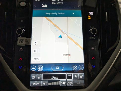 New 2025 Subaru Ascent Touring w/ Popular Package #2 image 17