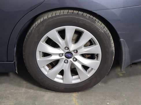 Used 2015 Subaru Legacy 2.5i Premium AWD/4WD image 45
