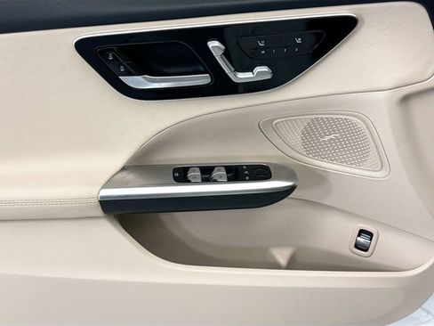 Certified 2025 Mercedes-Benz C 300 Sedan image 21