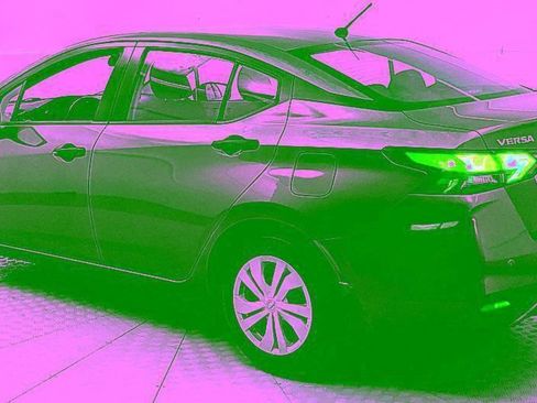 Used 2025 Nissan Versa S w/ Trunk Package FWD image 4
