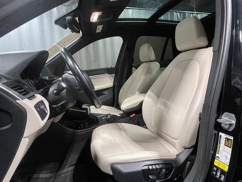 Used 2018 BMW X1 xDrive28i w/ Convenience Package image 18