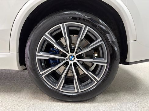 Used 2021 BMW X5 xDrive45e w/ M Sport Package AWD/4WD image 39
