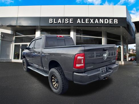 Used 2022 RAM 2500 Big Horn w/ Level C Equiment Group AWD/4WD image 5