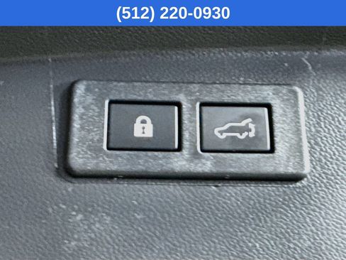 Used 2025 Subaru Outback Touring XT w/ Tech Package 3 AWD/4WD image 34