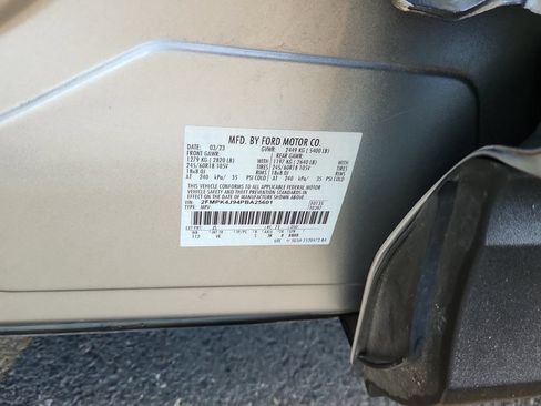 Used 2023 Ford Edge SEL AWD/4WD image 19