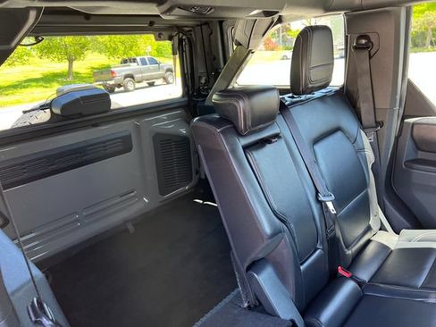 Used 2025 Ford Bronco Outer Banks AWD/4WD image 35