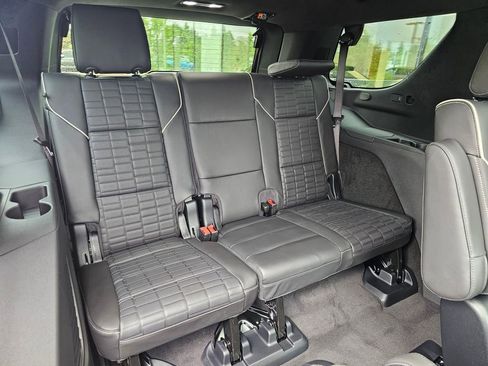 New 2026 Cadillac Escalade Platinum Sport AWD/4WD image 13