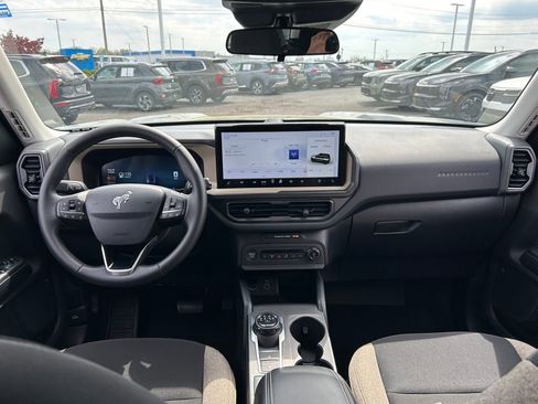 Used 2025 Ford Bronco Sport Big Bend w/ Convenience Package image 9