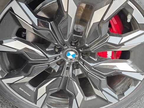 New 2027 BMW 550e xDrive w/ M Sport Professional Package AWD/4WD image 13