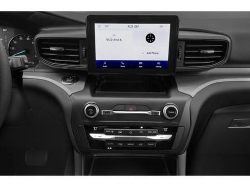 Used 2020 Ford Explorer XLT w/ Equipment Group 202A AWD/4WD image 10