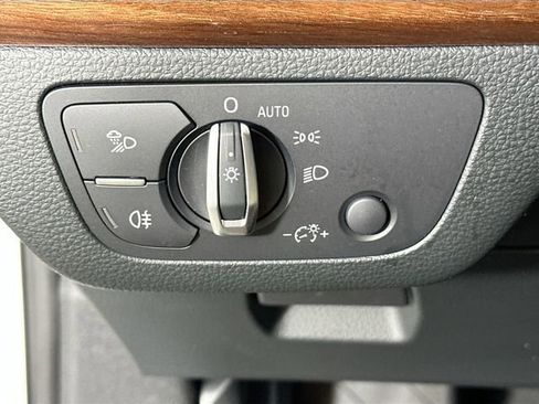 Used 2022 Audi Q5 2.0T Premium Plus w/ Premium Plus Package image 23