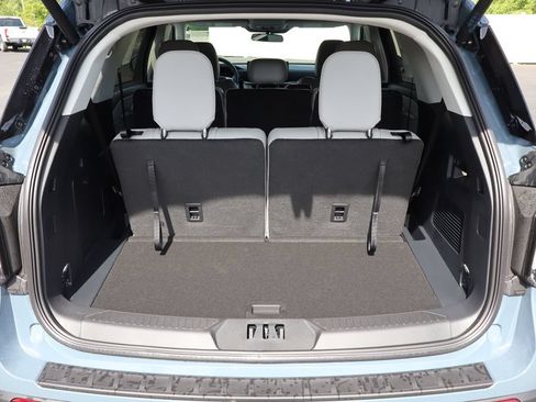 New 2026 Ford Explorer Active AWD/4WD image 20