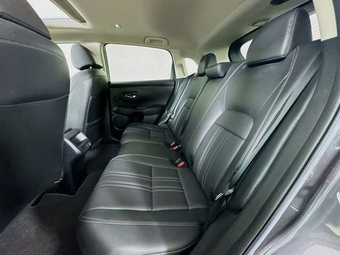 Used 2024 Honda HR-V EX-L image 32
