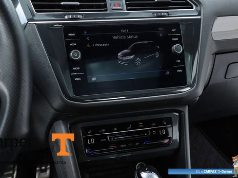 Used 2022 Volkswagen Tiguan SE R-Line FWD image 25