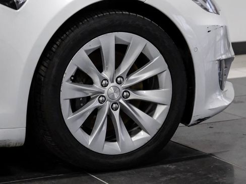 Used 2020 Tesla Model S Long Range image 46