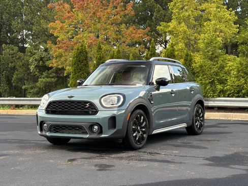 Used 2023 MINI Cooper Countryman S w/ Signature Upholstery Package FWD image 13