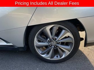 Used 2018 Honda Clarity Touring video 2