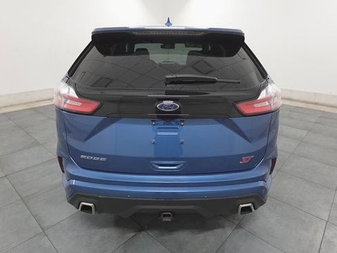 Used 2020 Ford Edge ST image 4