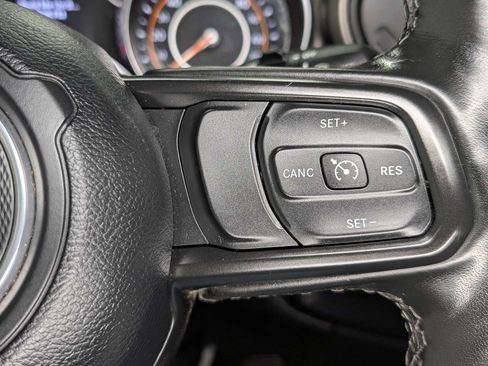 Used 2023 Jeep Wrangler Sport AWD/4WD image 35
