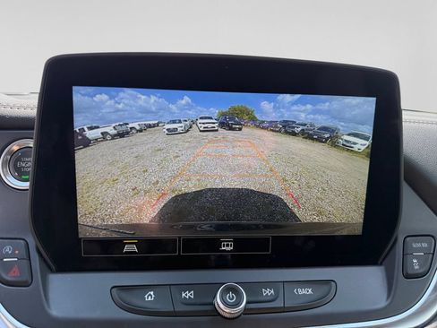 Used 2025 Chevrolet Blazer LT AWD/4WD image 27