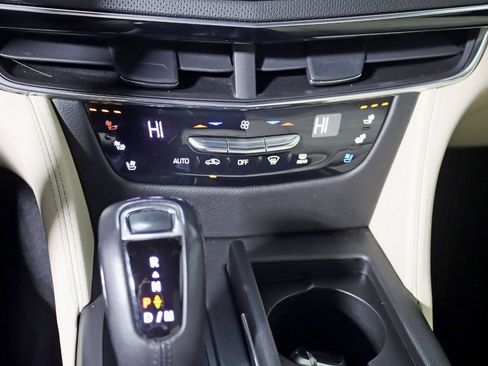 Used 2020 Cadillac CT6 Premium Luxury image 25