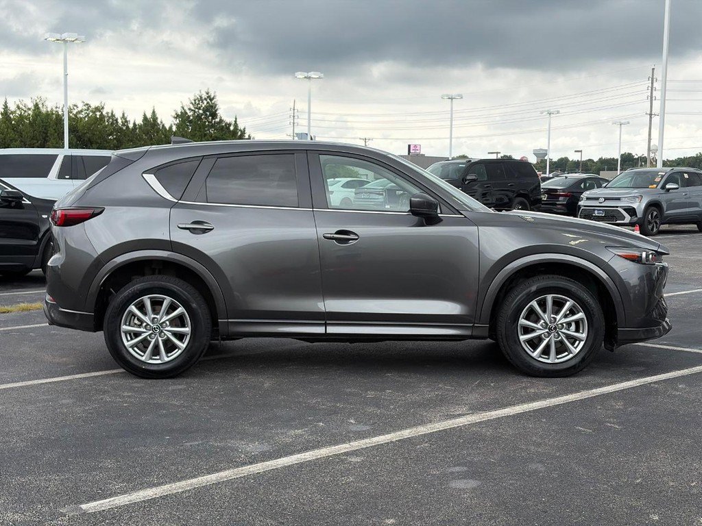 Used 2025 MAZDA CX-5 AWD 2.5 S w/ Select Package image 2