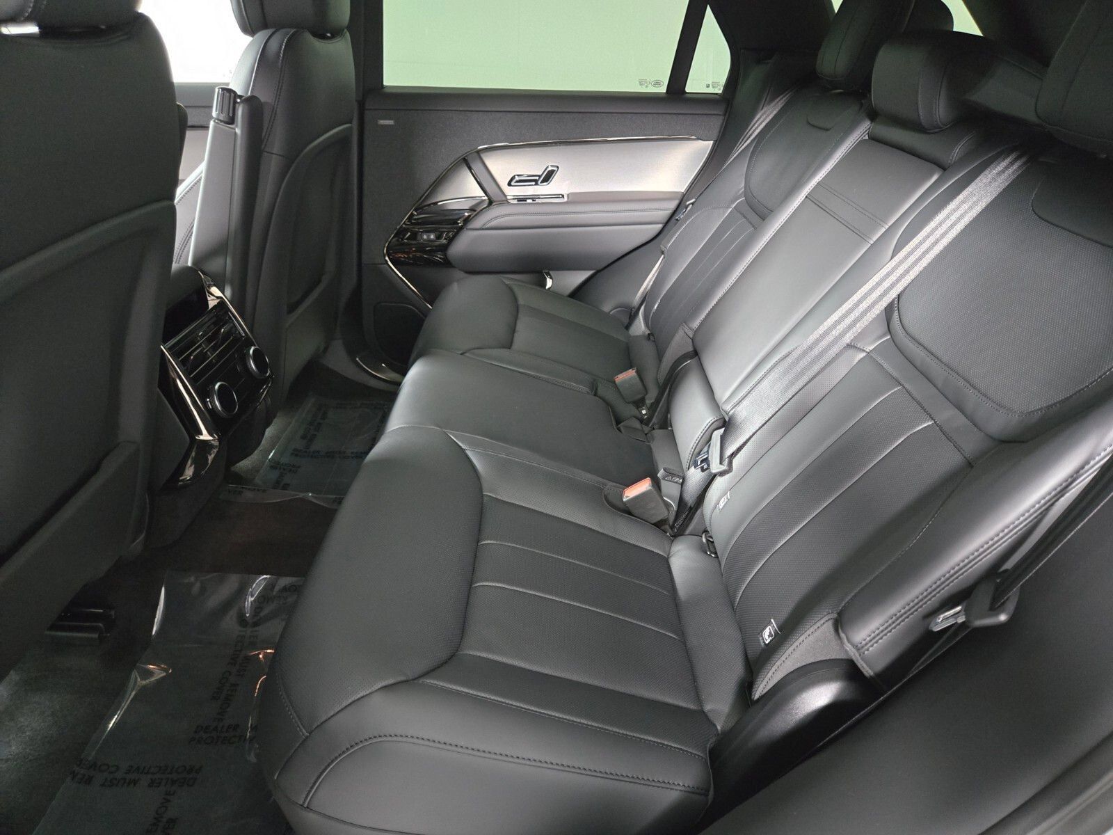 New 2026 Land Rover Range Rover Sport Dynamic SE AWD/4WD image 5