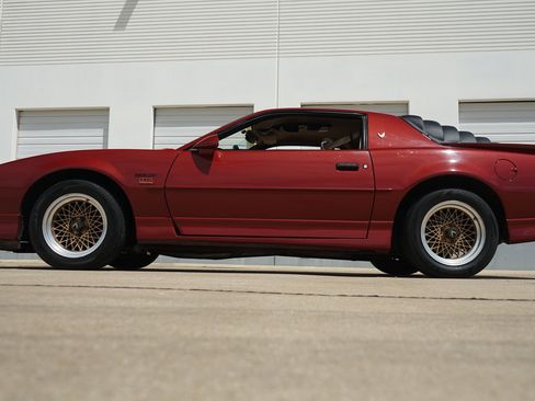 Used 1987 Pontiac Firebird Trans Am image 7