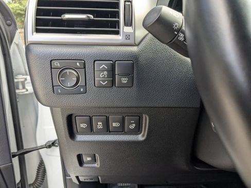 Certified 2023 Lexus GX 460 Premium AWD/4WD image 18