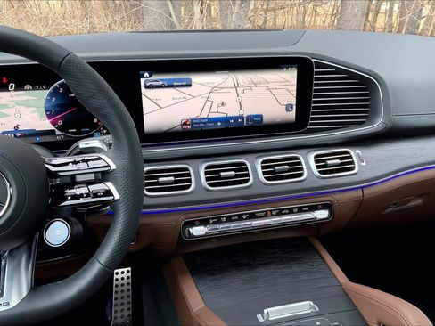 New 2026 Mercedes-Benz GLE 53 AMG 4MATIC Coupe image 6