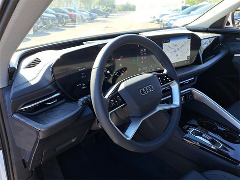 New 2025 Audi Q5 2.0T Premium Plus image 7