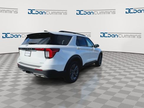 New 2026 Ford Explorer Active image 8