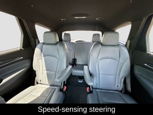 Used 2024 Buick Enclave Premium AWD/4WD image 23