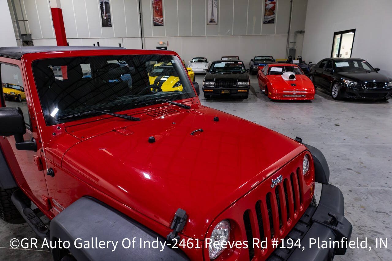 Used 2011 Jeep Wrangler Sport AWD/4WD image 27