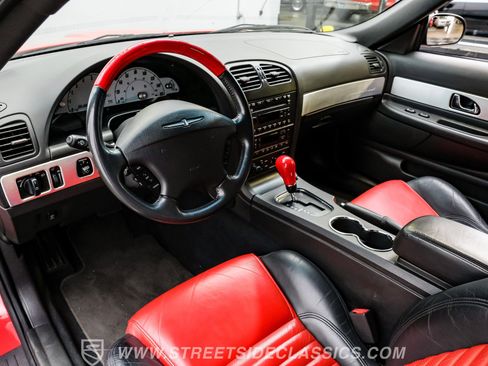 Used 2002 Ford Thunderbird image 4