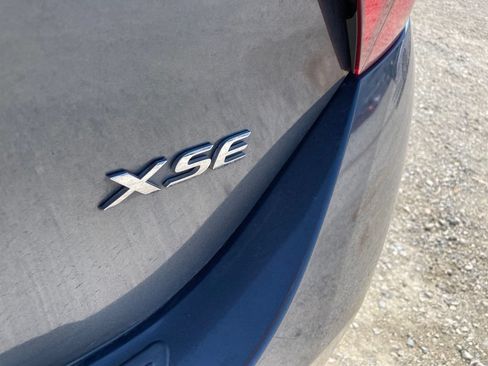 Used 2017 Toyota Corolla XSE w/ Carpet Mat Package (TMS) FWD image 7