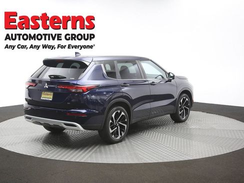Used 2022 Mitsubishi Outlander SE AWD/4WD image 30