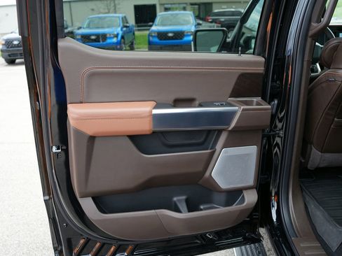 Used 2024 Ford F150 King Ranch w/ FX4 Off-Road Package AWD/4WD image 31