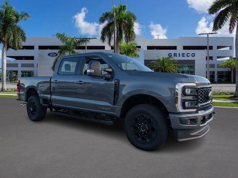 New 2026 Ford F250 XLT w/ XLT Premium Package AWD/4WD image 1