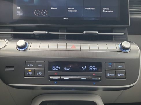 Used 2025 Hyundai Kona SEL AWD/4WD image 20