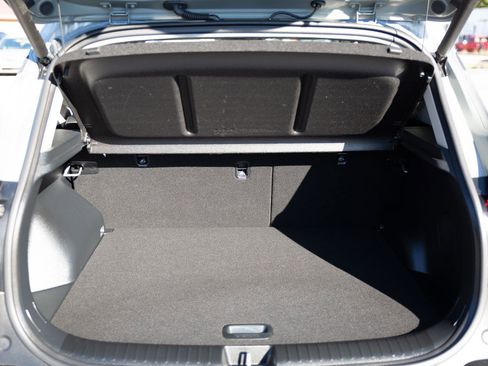 Used 2025 Kia Seltos SX w/ SX Sunroof Package image 24