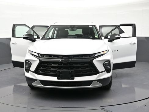 Used 2024 Chevrolet Blazer LT w/ Midnight/Sport Edition AWD/4WD image 38