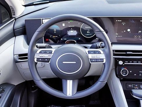 New 2026 Hyundai Tucson SEL image 24