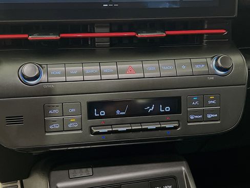 Used 2024 Hyundai Kona N Line image 25