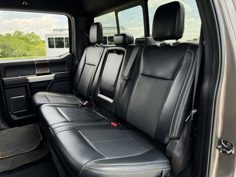 Used 2022 Ford F250 Lariat w/ Lariat Ultimate Package AWD/4WD image 29