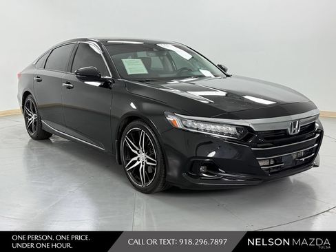 Used 2022 Honda Accord Touring image 4