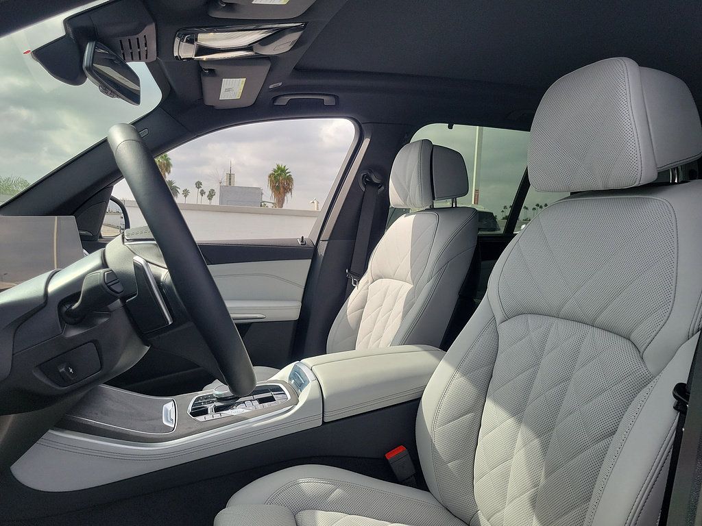 Used 2026 BMW X5 sDrive40i w/ Climate Comfort Package RWD image 18