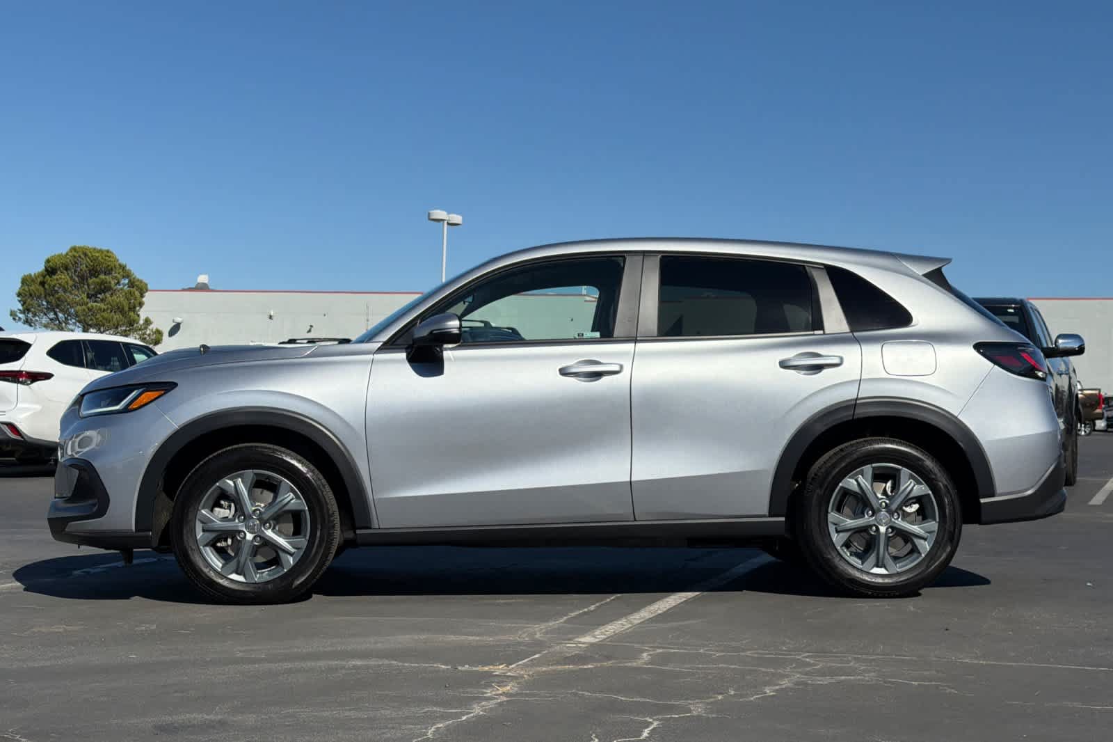 Used 2026 Honda HR-V LX image 9