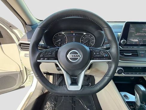 Used 2021 Nissan Altima 2.5 SL FWD image 42