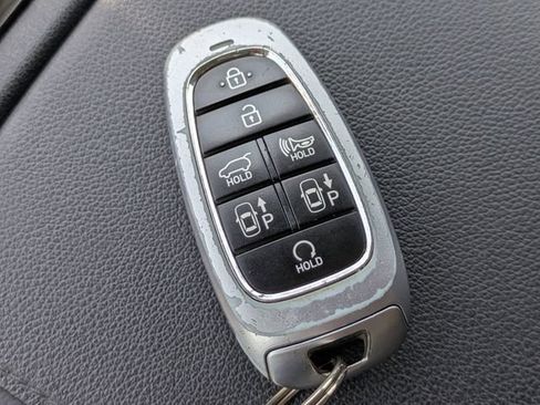 Used 2023 Hyundai Tucson Limited image 34